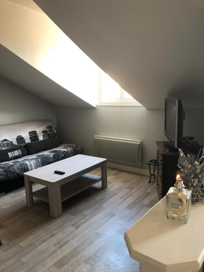 Le Lion D Or Apartment เลอเทรปอร์ ภายนอก รูปภาพ